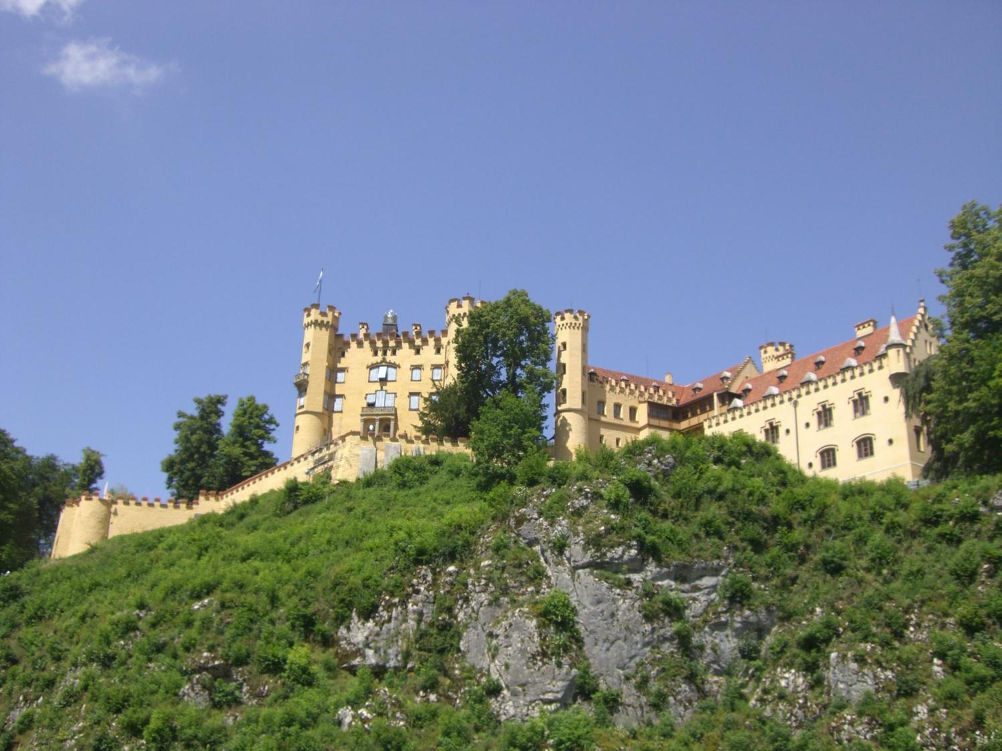 Gaestehaus Gomilar Пфронтен Екстериор снимка
