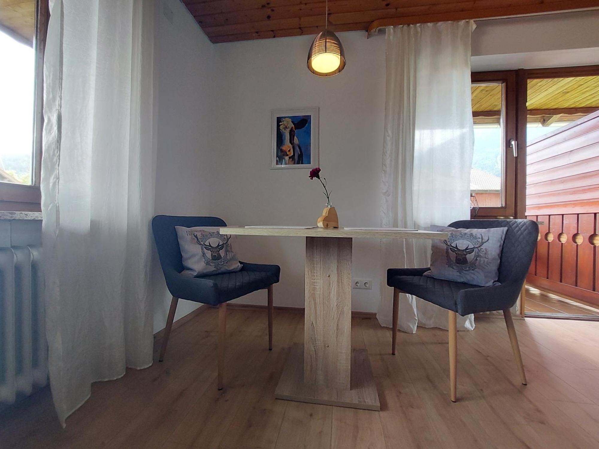 Gaestehaus Gomilar Пфронтен Екстериор снимка